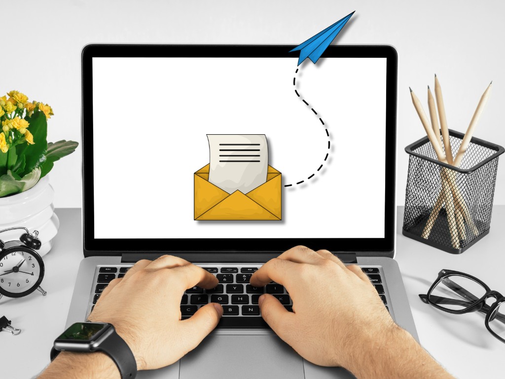 Mobile and online fax document transmission