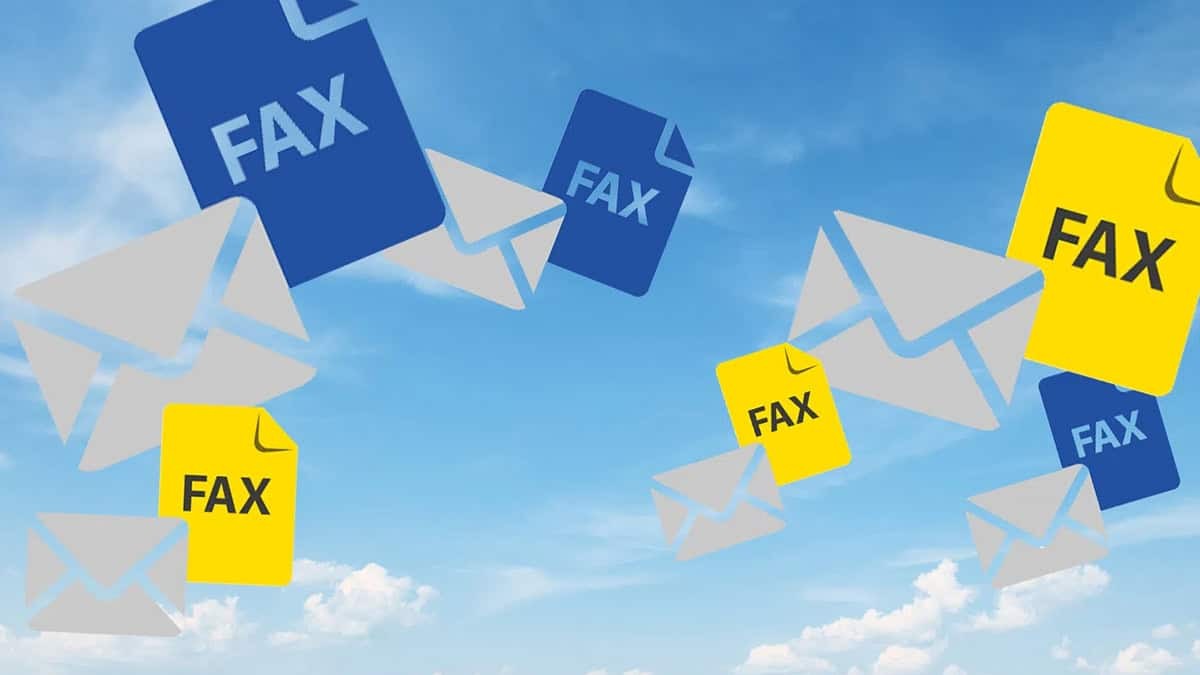 Mobile and online fax document transmission